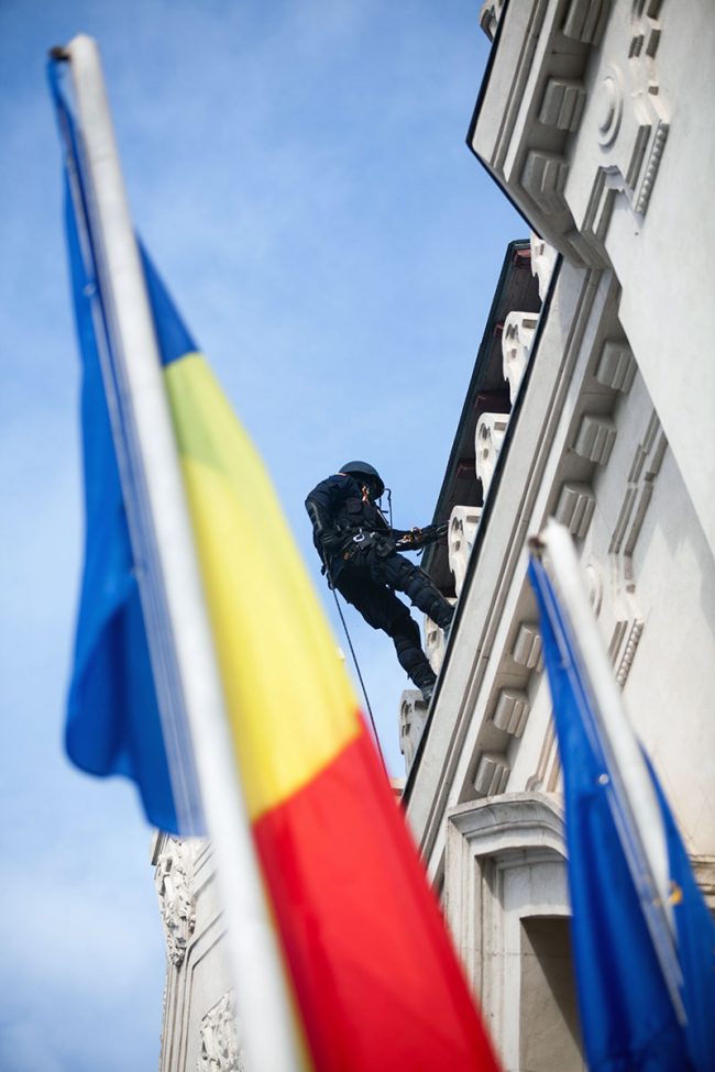 Special Antiterorism Unit is making a demonstration during Romania's National Day festivities that took place in Galați, Romania on December 1st, 2012.