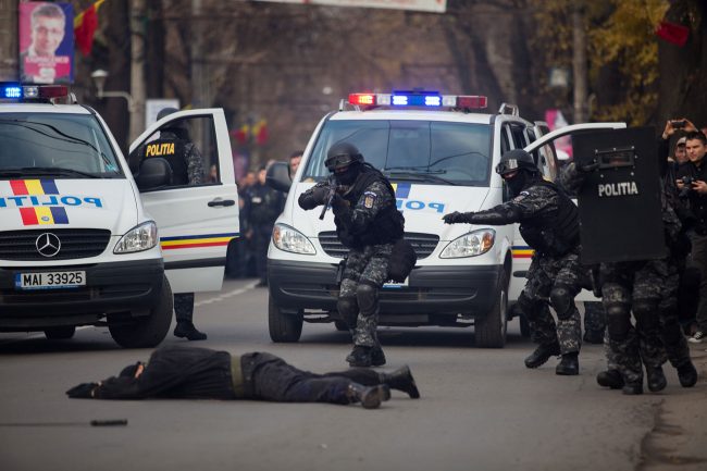 Special Antiterorism Unit is making a demonstration during Romania's National Day festivities that took place in Galați, Romania on December 1st, 2012.